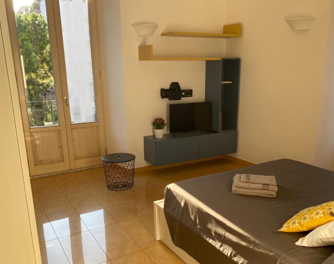 バーリCasa Carulli49アパートメント エクステリア 写真